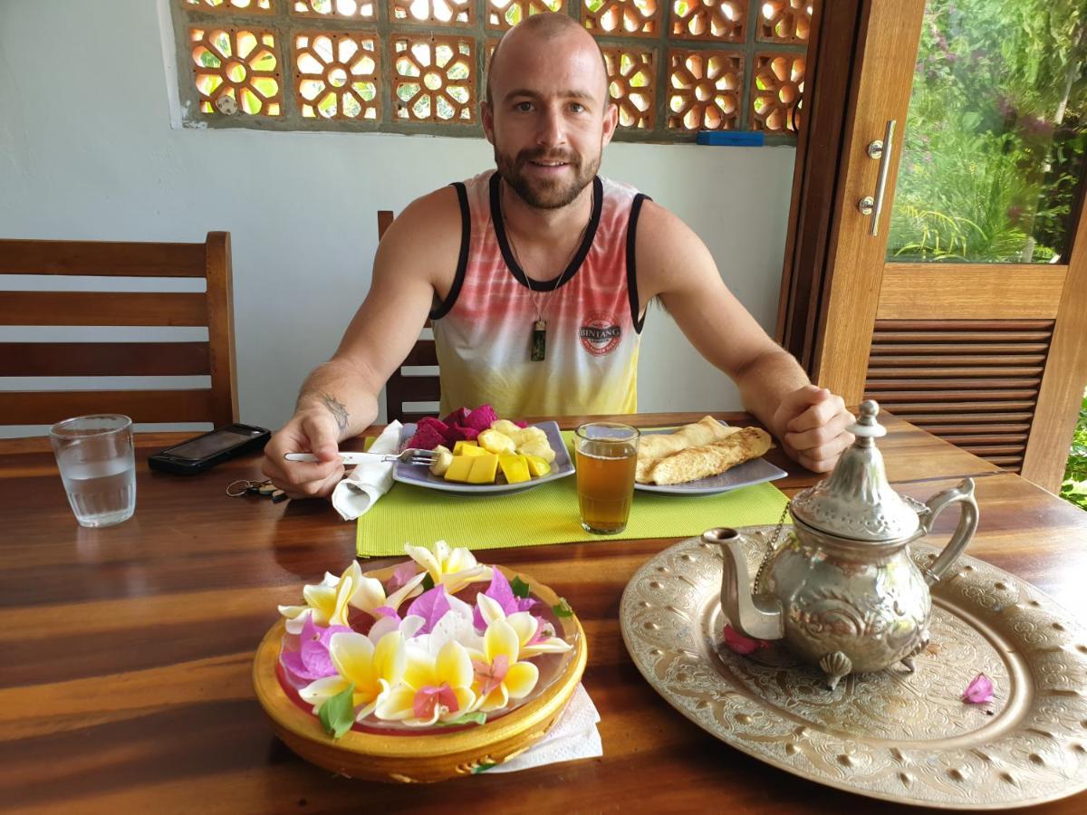 Pondok Kembar Homestay Улувату Экстерьер фото